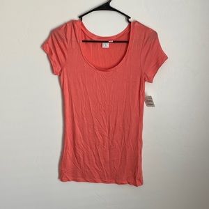 Scoop Neck T